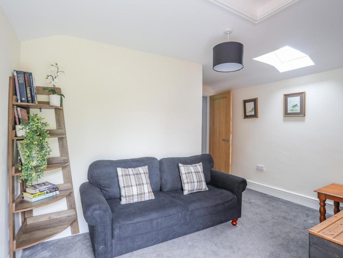 Llety Ednyfed Apartment Criccieth Bagian luar foto