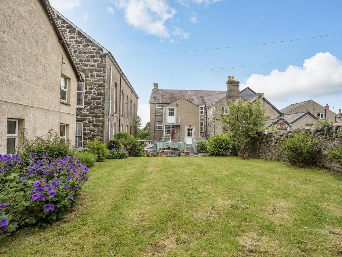 Llety Ednyfed Apartment Criccieth Bagian luar foto